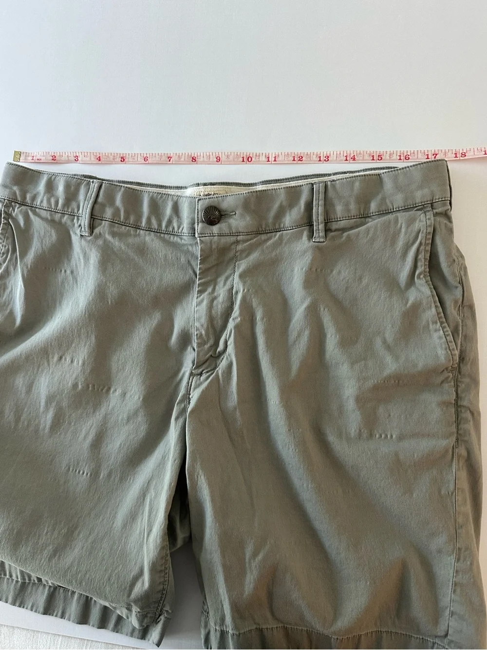 Faherty Island Life Chino Shorts Olive Green Mens Size 36 Summer Casual